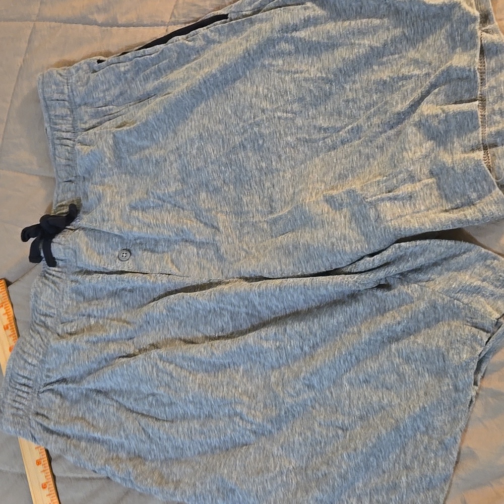 Hanes Men's Gray Cotton Athletic Shorts Lightweight Elastic Waistband